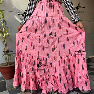 ชุดเดรสผู้หญิงกระโปรงยาว,แฟชั่นใหม่สไตล์ชาติพันธุ์กระโปรงตะวันตกแบบเรียบง่ายสั่งทำ - Product Image 1