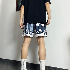 Pantalones cortos de baloncesto para hombre Flame Graphic Print, Casual Workout Athletic Mesh Running Short Pants Star Flame Black Grey - Product Image 2