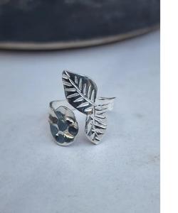 แหวนใบไม้เงิน925ปรับได้สำหรับผู้หญิงทำด้วยมือธรรมชาติเครื่องประดับของขวัญให้กับเธอ - Product Image 2