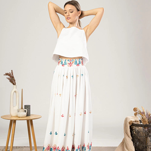 Ropa Trajes de falda Mujeres para faldas de oficina Mujeres Largo Verano plisado Tallas grandes Señoras Falda roja suave casual para fiestas - Product Image 1