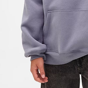 Sweat à capuche uni pour garçons, design essentiel pour l'hiver 2026, couture durable, service OEM, prix avantageux, pour les acheteurs en gros - Product Image 3