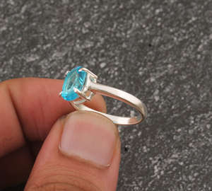 Bague Solitaire Classique Bohème Faite à la Main en Argent Sterling 925 avec Pierre Précieuse Taillée Brillant Sertie en Bezel, Unisexe, pour Mariage - Product Image 3