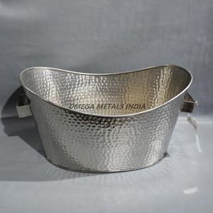 Cubo de hielo de acero inoxidable de alta capacidad y enfriador de vino Diseño pulido moderno para bebidas Champán y bebidas en reuniones - Product Image 4