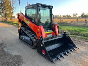 รถตักดินขนาดเล็กดีเซล มือสองและใหม่ Kubota SCL 1000 SVL 75-2-3 95-2S 97-2 รถตักหน้า 2 ตัน แบบตีนตะขาบ ปั๊มไฮดรอลิก - Product Image 6