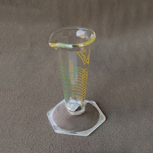 Cylindre gradué de précision en verre borosilicate de qualité professionnelle, fabriqué en Inde, écologique, 5 ml, double échelle, base solide, pour laboratoire scientifique - Product Image 1