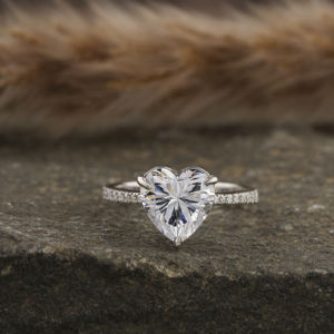 Anillo de compromiso de diamantes en forma de corazón cultivado en laboratorio de 2,00 CT, anillo de ajuste pavimentado de oro sólido de 14K, regalo para mujeres, certificado IGI - Product Image 3