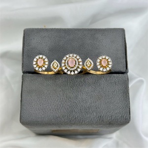 Bague ajustable en or glamour de qualité supérieure avec zircone cubique pour les occasions spéciales et les mariages, collection pour femmes et filles - Product Image 1