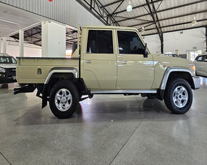 Neatly Used 2021 Toyyotas Land Cruisers Double Cabin Pickup 6x6 RHD LHD - Product Image 1