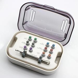 Kit chirurgical dentaire en acier inoxydable allemand pour greffe osseuse, comprenant un grattoir et un extracteur d'os pour chirurgie implantaire - Product Image 4