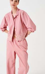 Ensemble coordonné décontracté pour femmes en tissu tissé 100% coton, hauts courts brodés et bas amples, couleur unie - Product Image 5