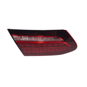 FEU STOP ARRIÈRE GAUCHE INTEGRÉ À LA PORTE MERCEDES Classe E Cabriolet (A238) A2389067401 (17>) - Product Image 1