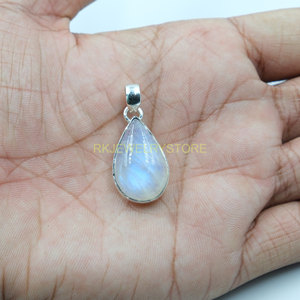 Colgante de Piedra Lunar Arcoíris Natural en Forma de Pera, Plata de Ley 925 con Engaste de Bisel, Joyería Artesanal de Piedras Preciosas para Mujer, Venta al por Mayor - Product Image 4