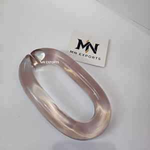 Chaîne murale en résine artisanale, décoration murale contemporaine artisanale pour les espaces de vie - Product Image 1