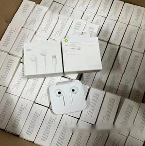 Écouteurs intra-auriculaires Type-C haute fidélité avec armatures équilibrées, étanchéité IPX-4, codec AAC, en plastique - Prix bas - Product Image 4