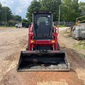 Cargador Compacto de Orugas TAKEUCHI TL8R2 de Primera Calidad, Motor Potente y Diseño Compacto para Trabajos Difíciles - Product Image 2