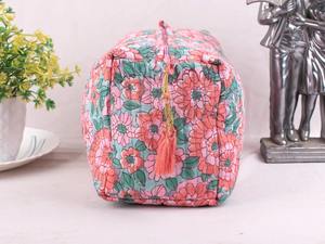 Ensemble de 3 trousses de maquillage en coton matelassé écologiques à imprimé floral vintage, résistantes à l'eau, avec fermeture éclair, pour voyage, grandes, moyennes et petites tailles - Product Image 3