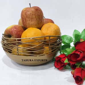 Classique noir mat élégant robuste tissé à la main creux tourbillon raffiné lisse artistique Vintage moderne Table porte-fruits décoratif - Product Image 1