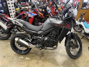 Hasta un 40% de Descuento en la Nueva Motocicleta de Aventura Honda Transalp XL750 2025 en Venta - Product Image 3