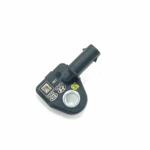 Sensore di urto lato destro Hyundai Kona Serie 95920-J9000 D4FE Diesel 1600 (17>) - Product Image 1