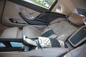 Vehículos Usados de Segunda Mano, Sedán S560 4Matic 2019, Listo para Enviar - Product Image 2