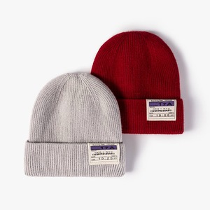 Gorro de punto unisex de moda 2026, de color liso, suave, cálido, para otoño e invierno, gorro tipo beanie para viajes al aire libre, cortavientos - Product Image 3