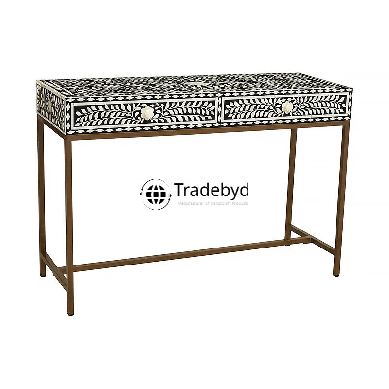 Available in different Colors