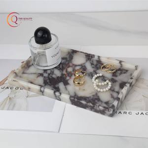 Bandeja de mármol sólido Diseño único Color blanco y negro Forma rectangular Bandeja de mesa para servir alimentos para el hogar y el uso en fiestas - Product Image 3