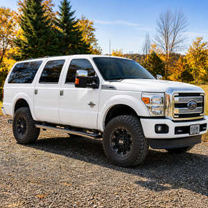 รถฟอร์ด F250 ซูเปอร์ดิวตี้ ลาริเอท ปี 2014 คุณภาพเยี่ยม รุ่น 4x4 ปรับแต่งพิเศษสำหรับการเดินทางไกล เครื่องยนต์ดีเซลเทอร์โบ V8 ขนาด 6.7 ลิตร สภาพสมบูรณ์ ใช้งานได้ดีเยี่ยม สะอาด ดีมาก - Product Image 1