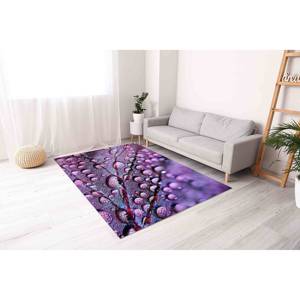 Tapis imprimé feuilles violettes et gouttes d'eau, design floral moderne, avec poils doux - Product Image 4