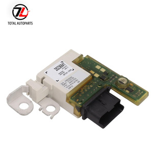 Boîtier de fusibles de <span class=keywords><strong>batterie</strong></span> Module de tension OEM 28257533 pour Cit-roen <span class=keywords><strong>C4</strong></span> Picasso Peu-geot 3008 5008 - Product Image 2