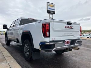 GMC Sierra 3500 HD SLE d'occasion 2023 - Product Image 2