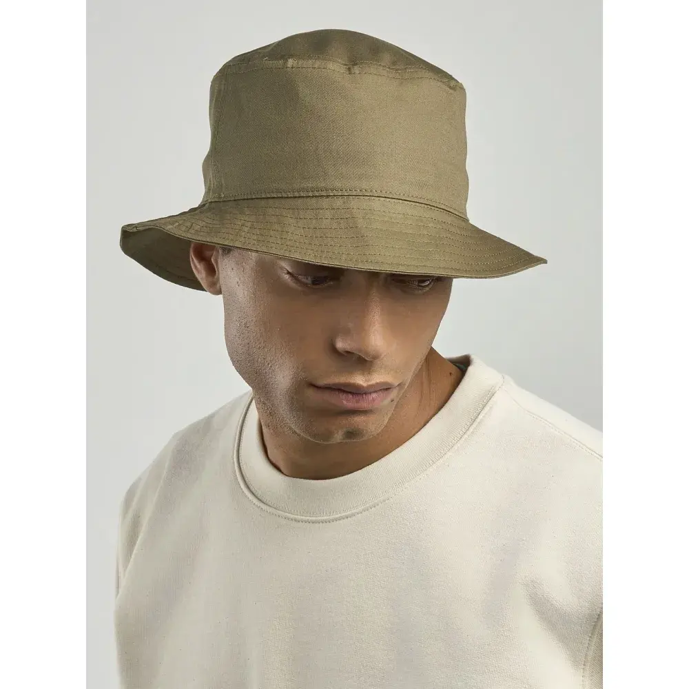 White, Khaki, Black, Navy, Olive, Royal