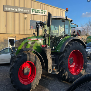 Tractor FENDT 1050 VARIO 517HP 4WD Máquina Agrícola de Alto Rendimiento con Transmisión VarioDrive Equipo de Agricultura Inteligente UE - Product Image 3