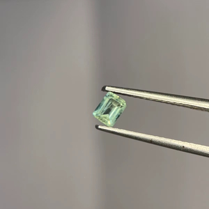 พลอยไพลินสีเขียวอมฟ้าธรรมชาติทรงบาแกตต์เจียระไนสำหรับทำเครื่องประดับจากออสเตรเลีย - Product Image 5