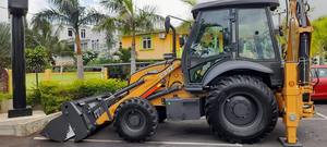 Cargadora Compacta Original Nueva Modelo 570ST en Venta, como Retroexcavadora o Cargadora Frontal - Product Image 3