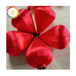 Lanternes en soie avec aspect lanternes en papier et support en bambou parfait pour une utilisation décorative intérieure au Vietnam - Product Image 2