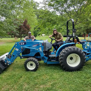 Tracteur de tondeuse à gazon LS assez usagé avec chargeuse frontale sans fil 40v/48v rétrocaveuse LS tondeuse à gazon avec chargeuse frontale rétrocaveuse - Product Image 1