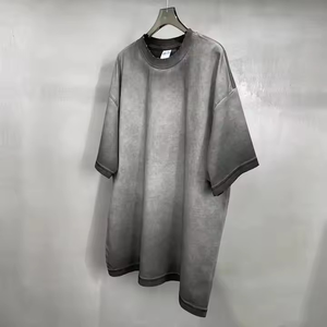 T-shirts OEM surdimensionnés à séchage rapide 100% coton délavés à l'acide T-shirts en relief pour hommes d'été de haute qualité avec logo et design personnalisés - Product Image 1