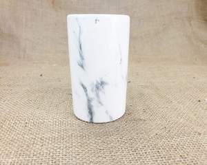 Portavelas de mármol de lujo con forma de cilindro redondo decorativo, diseño básico de mármol para el hogar, aspecto votivo de mármol - Product Image 5