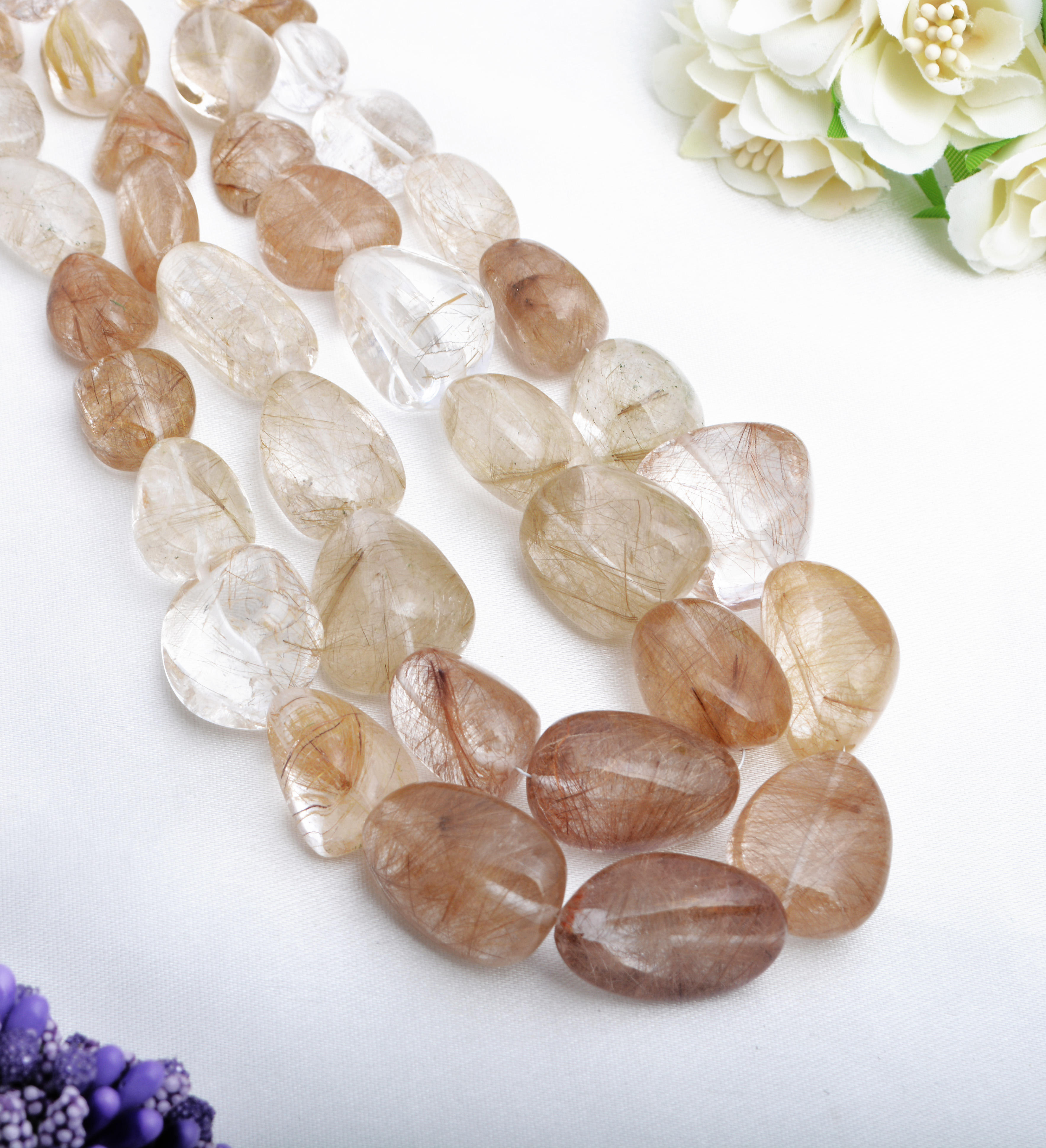 สีน้ำตาล