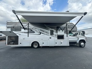Caravane pliante imperméable N-e-x-u-s Rv R-e-b-e-l 35R 2024 d'occasion prête à la vente - Product Image 2