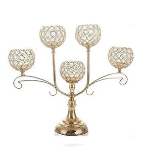 Acabado dorado con cuentas de cristal únicas, elegante portavelas hecho a mano para mesa de centro, decoración del hogar y hotel - Product Image 5