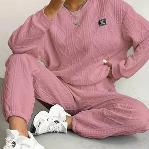 <span class=keywords><strong>Ensemble</strong></span> sweat-shirt et pantalon décontracté à manches longues en jacquard pour femme, nouvelle collection automne/<span class=keywords><strong>hiver</strong></span> 2025 - Product Image 3