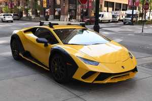 LIMPIO 2024 L a m b o r g H I n i Hu Racan Estado excepcional - Product Image 6