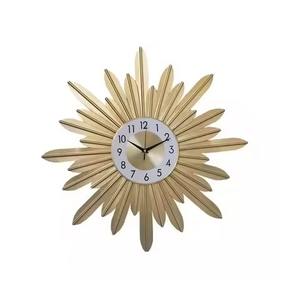 Nouvelle tendance métal décoratif horloge murale fabriqué à la main fer doré pour la maison salon salle à manger décor utiliser mur décor horloge - Product Image 1
