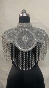 Cape en nylon faite à la main de la marque Ellora avec des détails de sequins exquis, adaptée aux clients de boutiques et aux revendeurs de vêtements - Product Image 2