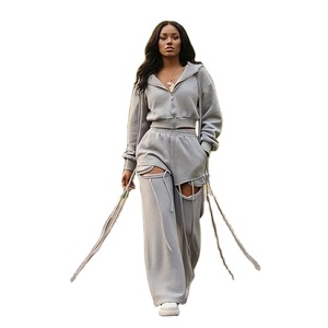 Conjunto de sudadera corta con cremallera Voghtic y pantalones deportivos de pierna ancha para mujer, lindos conjuntos de otoño - Product Image 1