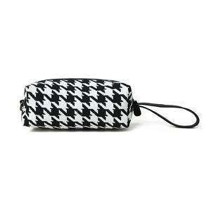 JACQUARD Large Leather Travel <b>Washbag</b> Zipper Closure Customized Logo Bohemian Geometric Pattern Factory-Direct New Arrival <b>Women</b> - Product Image 6