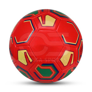 Ballon de football haute performance avec couverture en cuir PU offrant un contrôle supérieur et une durabilité durable - Product Image 1