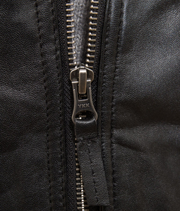 แจ็กเก็ตหนังแฟชั่นสำหรับผู้ชายสไตล์ไฮสตรีทสีตามสั่ง - Product Image 3